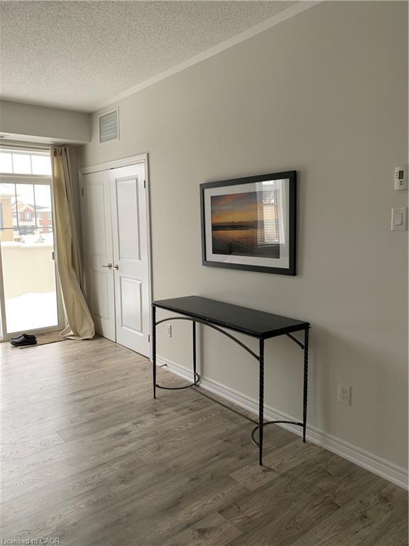 306-2326 Taunton Road, Oakville, ON - Indoor Photo Showing Other Room