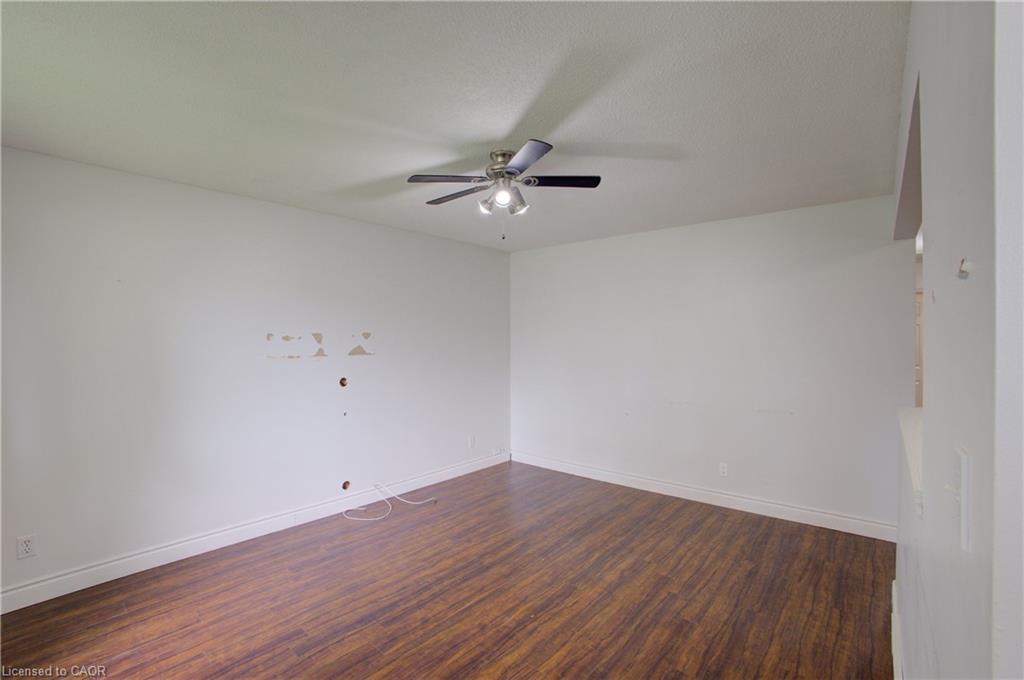 46 Elmwood Avenue, Cambridge, ON - Indoor Photo Showing Other Room