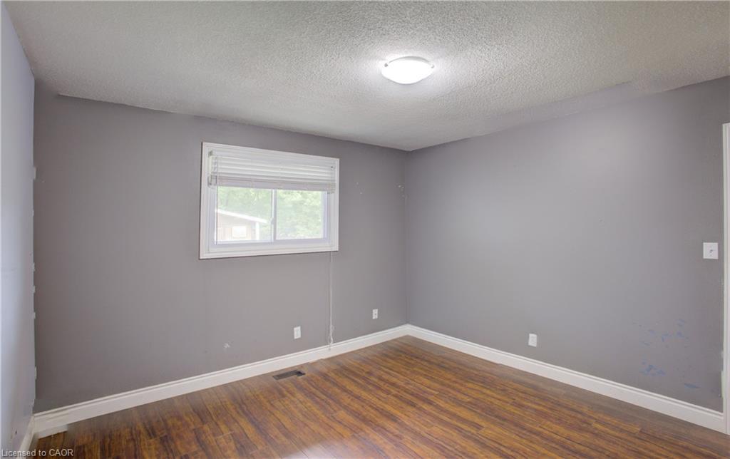 46 Elmwood Avenue, Cambridge, ON - Indoor Photo Showing Other Room