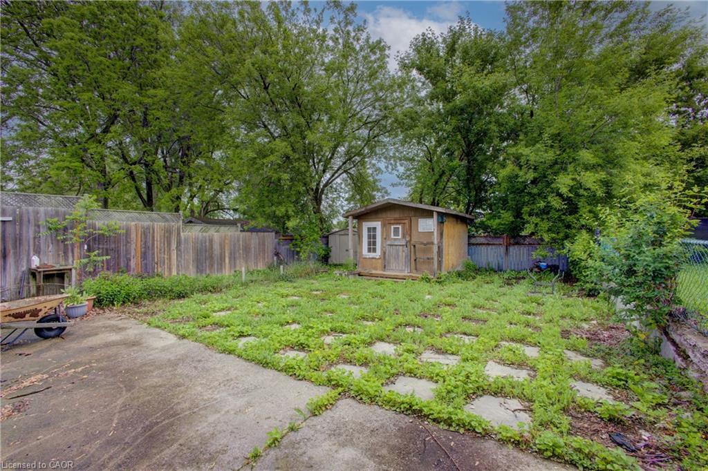 46 Elmwood Avenue, Cambridge, ON - Outdoor With Backyard