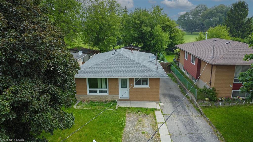 46 Elmwood Avenue, Cambridge, ON - Outdoor