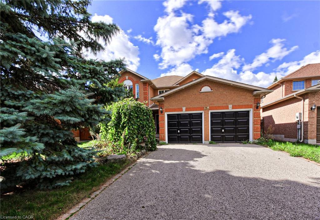 175 Rhodes Circle, Newmarket, ON - Outdoor