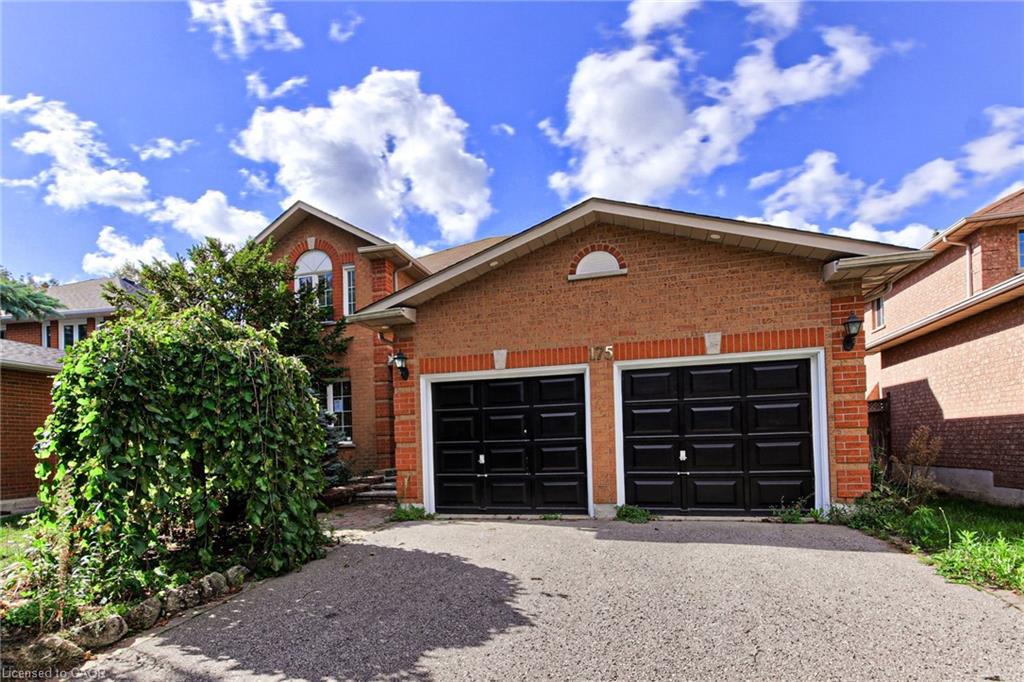 175 Rhodes Circle, Newmarket, ON - Outdoor