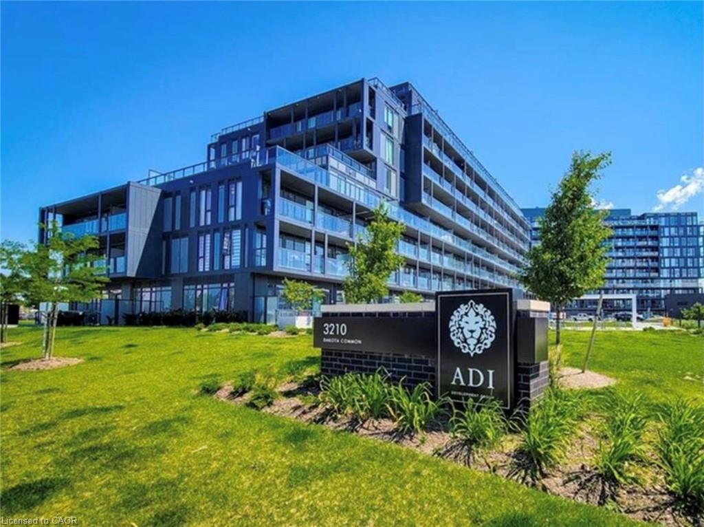A401-3210 Dakota Common, Burlington, ON - Outdoor With Balcony