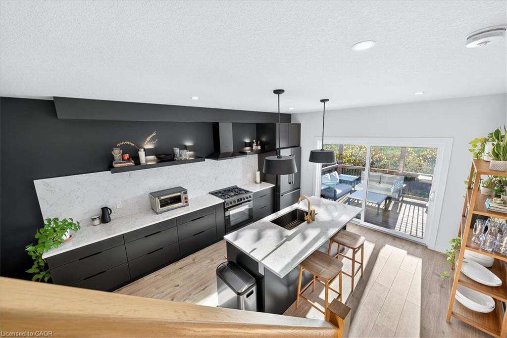 9-744 Nelson Street W, Port Dover, ON - Indoor