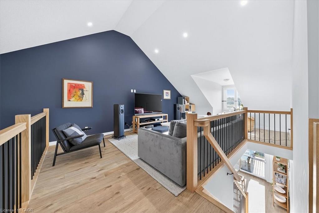 9-744 Nelson Street W, Port Dover, ON - Indoor Photo Showing Other Room