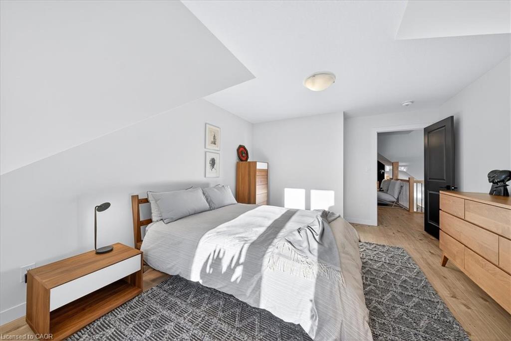 9-744 Nelson Street W, Port Dover, ON - Indoor Photo Showing Bedroom