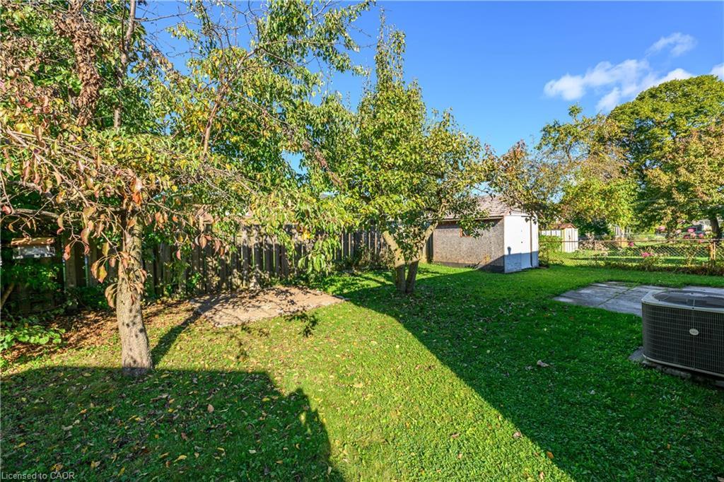 112 Purdy Crescent, Hamilton, ON - Outdoor