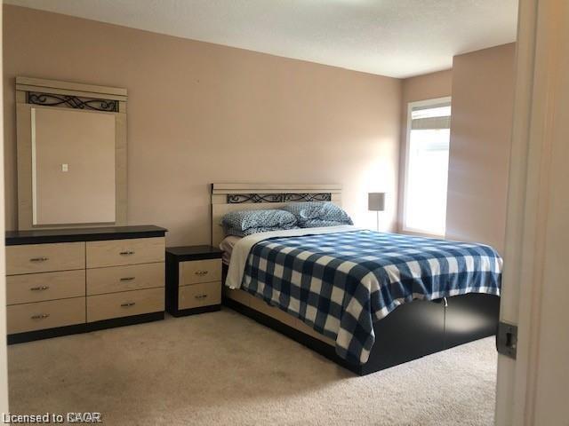 301-20 Cheese Factory Road, Cambridge, ON - Indoor Photo Showing Bedroom