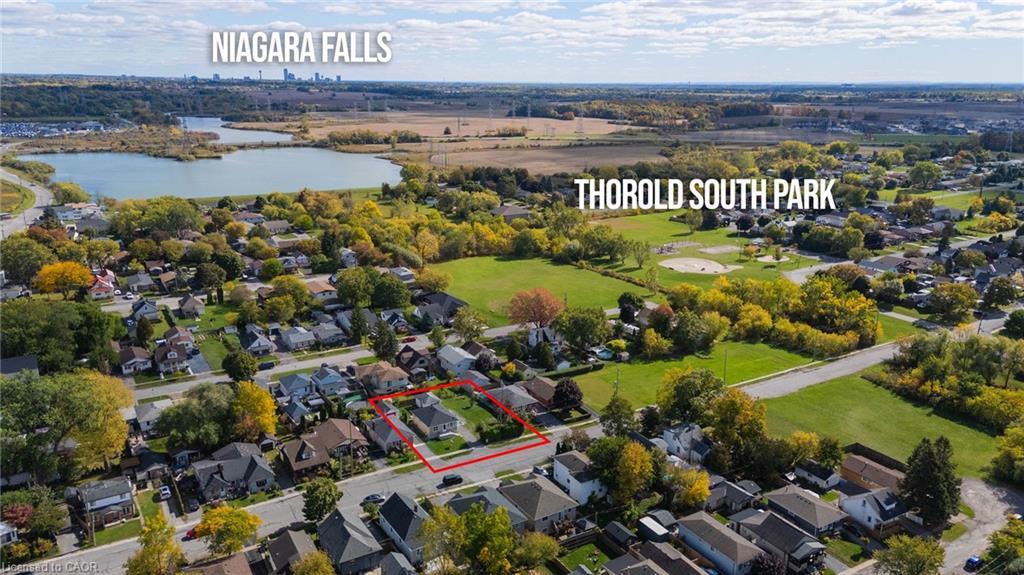 118 Morton Street, Thorold, ON - Outdoor With View