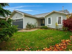 142 Gracehill Crescent Freelton, ON L8B 1A5