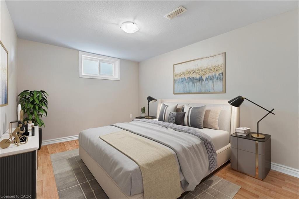 160 Elgin Street, Thorold, ON - Indoor Photo Showing Bedroom