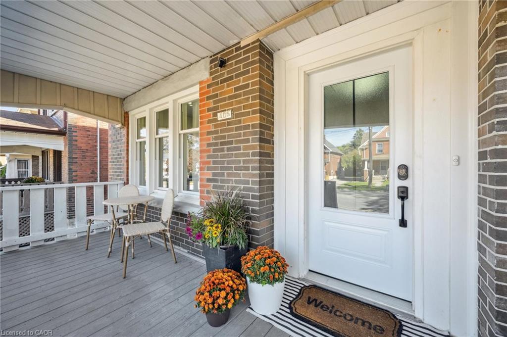 405 Wellington Street N, Kitchener, ON - Outdoor With Deck Patio Veranda With Exterior