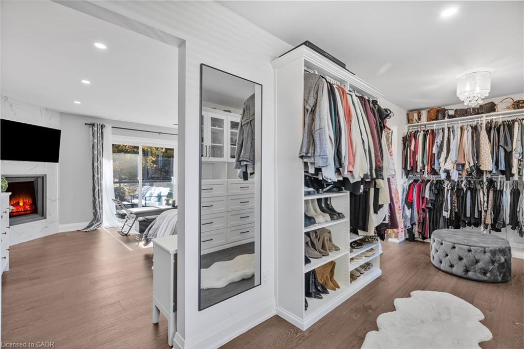 94 Dorchester Drive, Grimsby, ON - Indoor With Storage