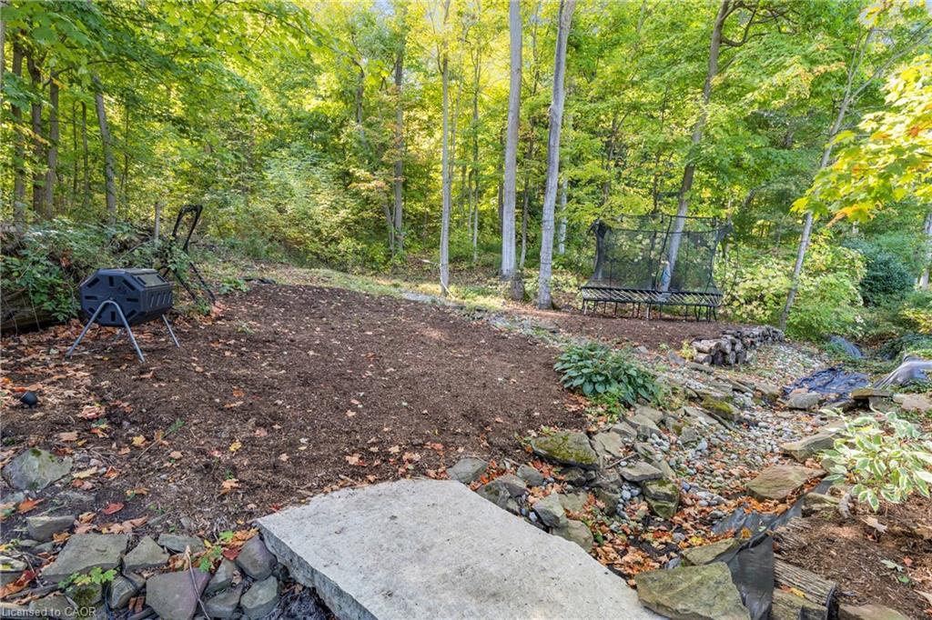 94 Dorchester Drive, Grimsby, ON - Outdoor