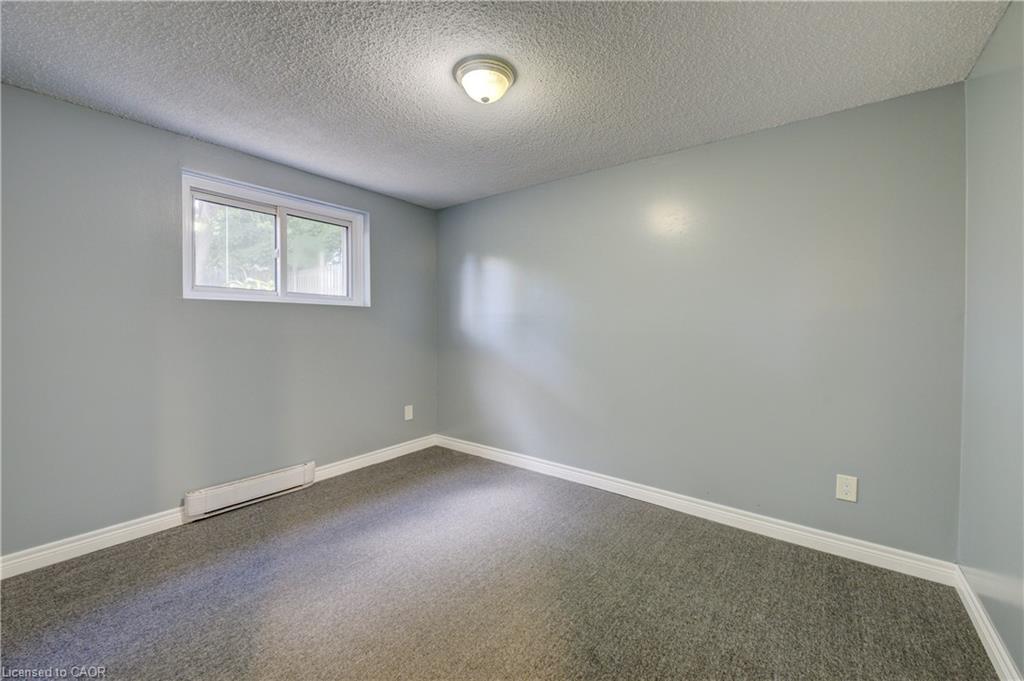36 Lamb Court, Hamilton, ON - Indoor Photo Showing Other Room