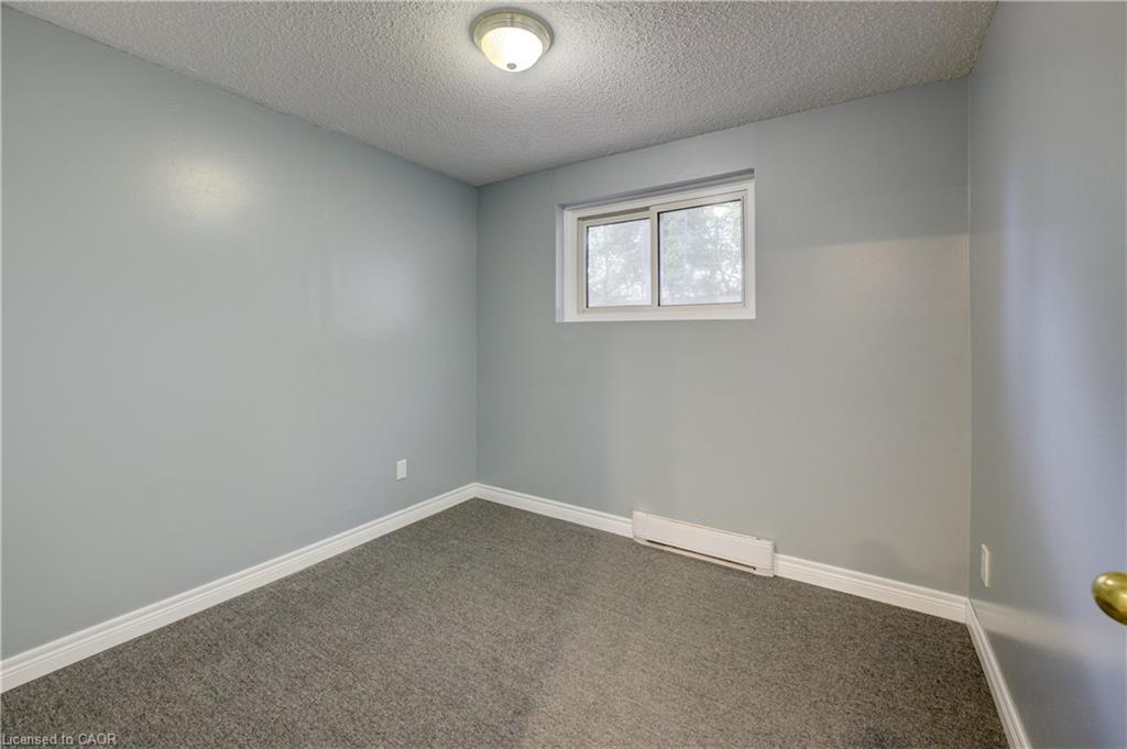 36 Lamb Court, Hamilton, ON - Indoor Photo Showing Other Room