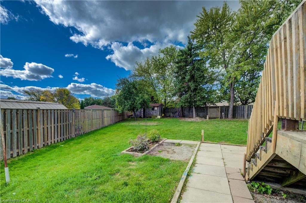 36 Lamb Court, Hamilton, ON - Outdoor