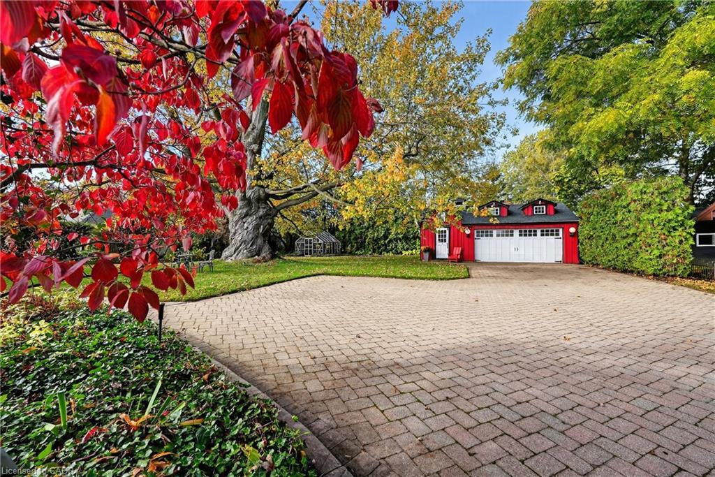 3289 Saint Paul Avenue, Niagara Falls, ON - Outdoor