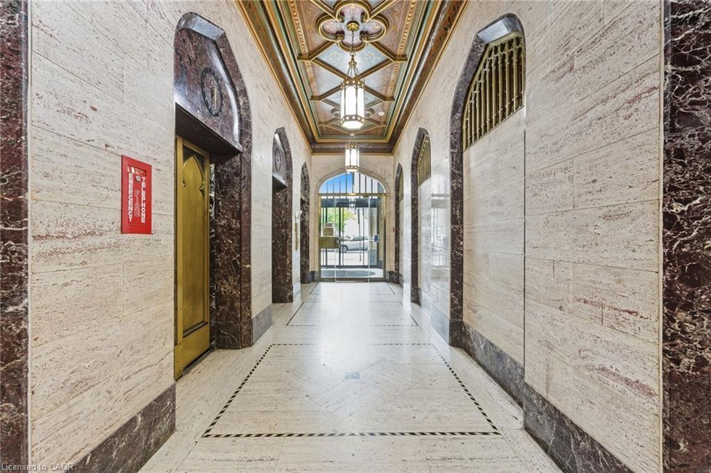 709-36 James Street S, Hamilton, ON - Indoor Photo Showing Other Room