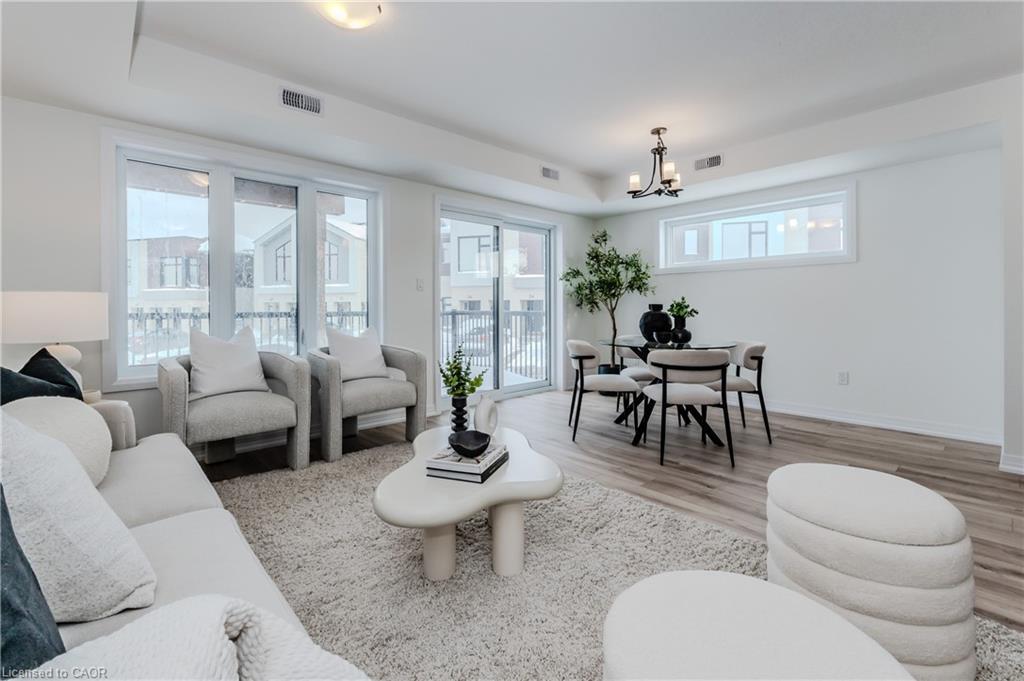 A4-15 Stauffer Woods Trail, Kitchener, ON - Indoor Photo Showing Living Room