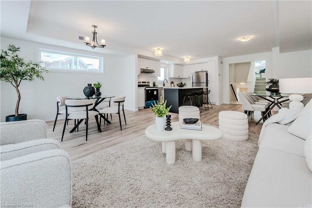 A4-15 Stauffer Woods Trail, Kitchener, ON - Indoor Photo Showing Living Room