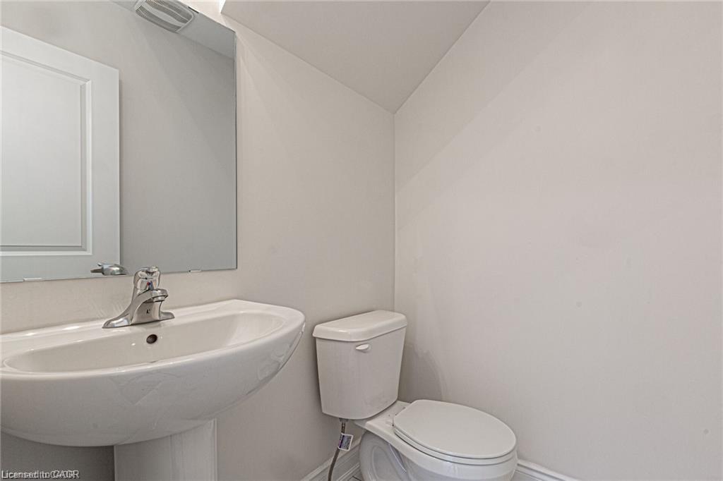 3273 Sixth Line, Oakville, ON - Indoor Photo Showing Bathroom