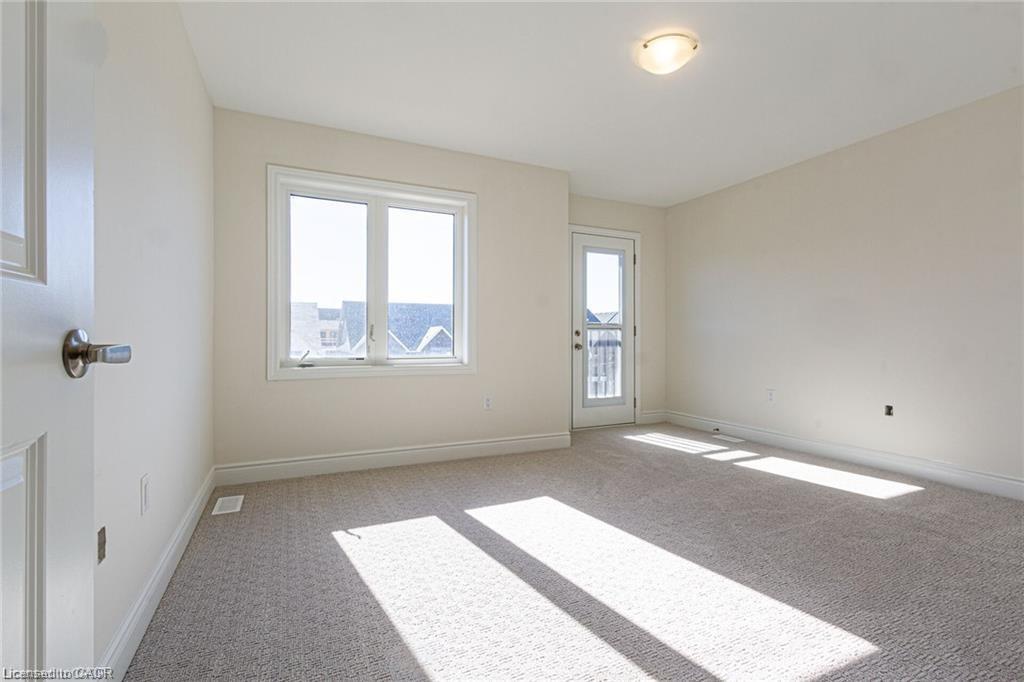 3273 Sixth Line, Oakville, ON - Indoor Photo Showing Other Room