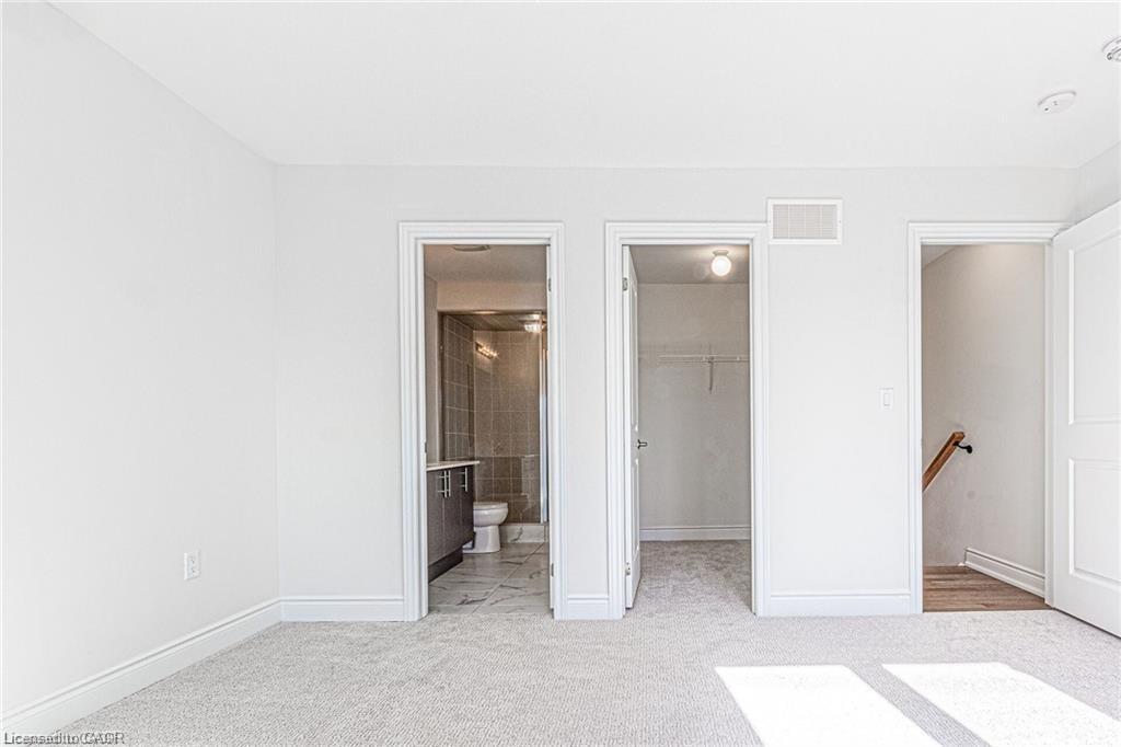 3273 Sixth Line, Oakville, ON - Indoor