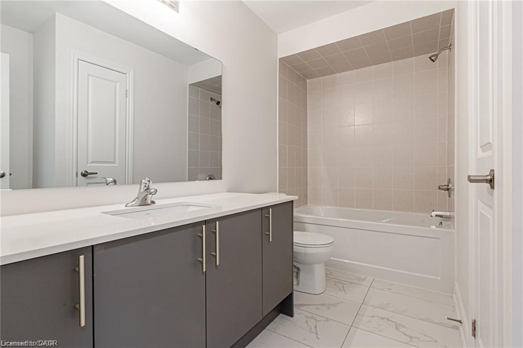 3273 Sixth Line, Oakville, ON - Indoor Photo Showing Bathroom