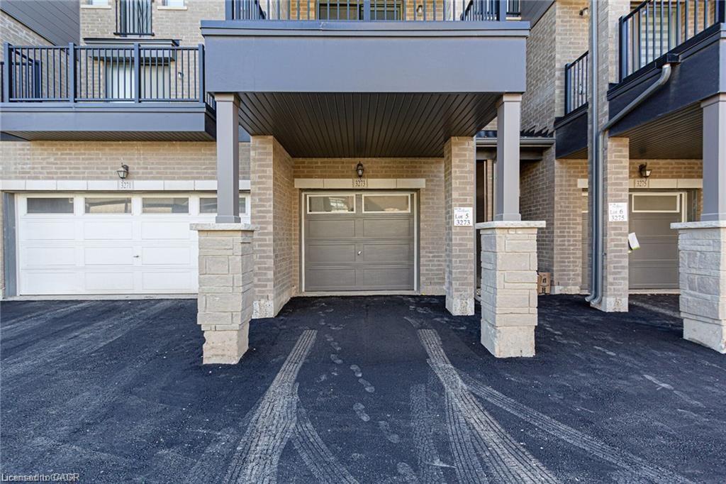 3273 Sixth Line, Oakville, ON - Outdoor