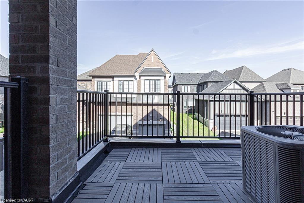 3273 Sixth Line, Oakville, ON - Outdoor