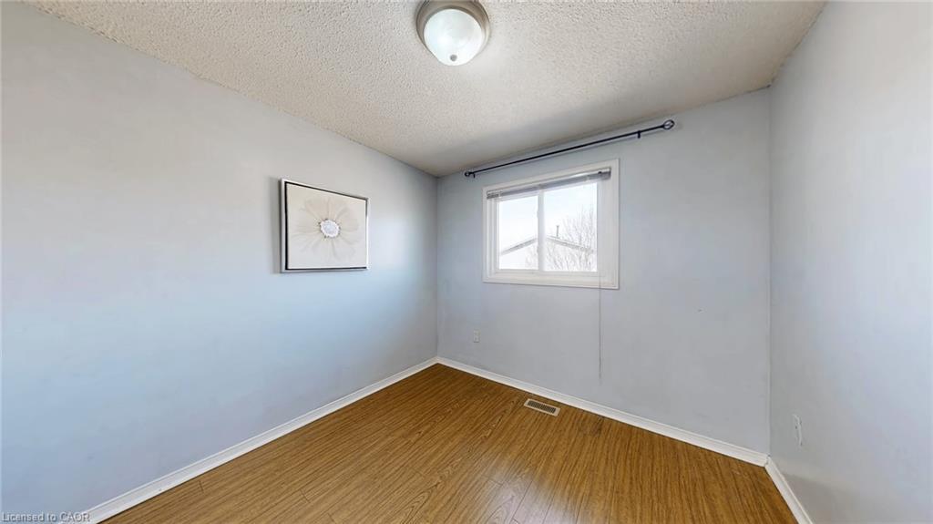 43-1155 Paramount Drive, Stoney Creek, ON - Indoor Photo Showing Other Room