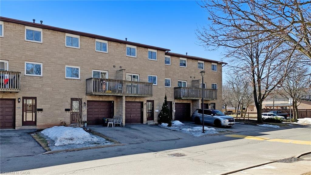 43-1155 Paramount Drive, Stoney Creek, ON - Outdoor