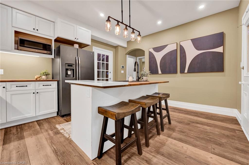 115 Cedar Street, Cambridge, ON - Indoor