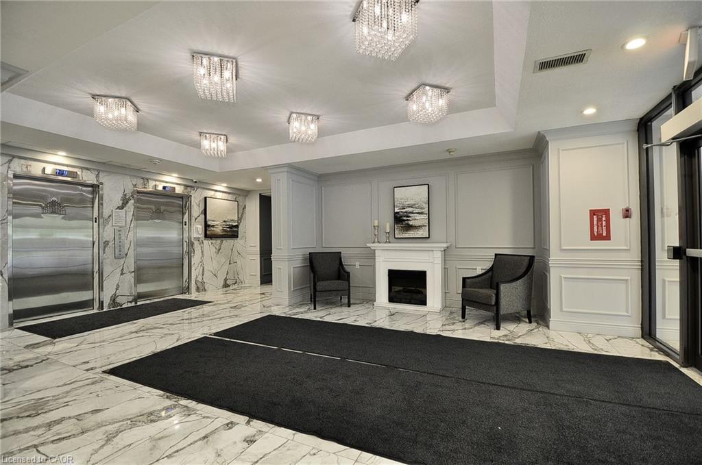 1210-237 King Street W, Cambridge, ON - Indoor With Fireplace