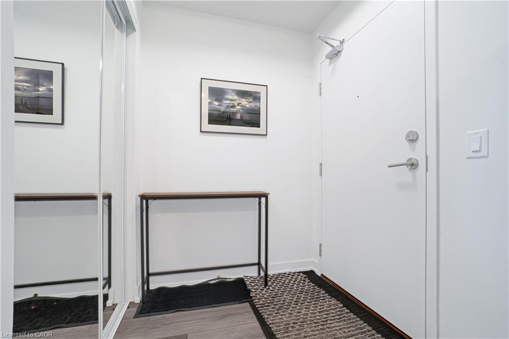 407-255 Northfield Drive E, Waterloo, ON - Indoor Photo Showing Other Room