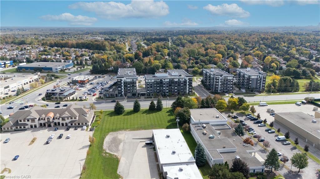 407-255 Northfield Drive E, Waterloo, ON - Outdoor With View