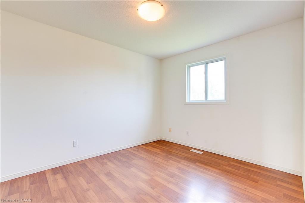 988 Prosperity Court, London, ON - Indoor Photo Showing Other Room