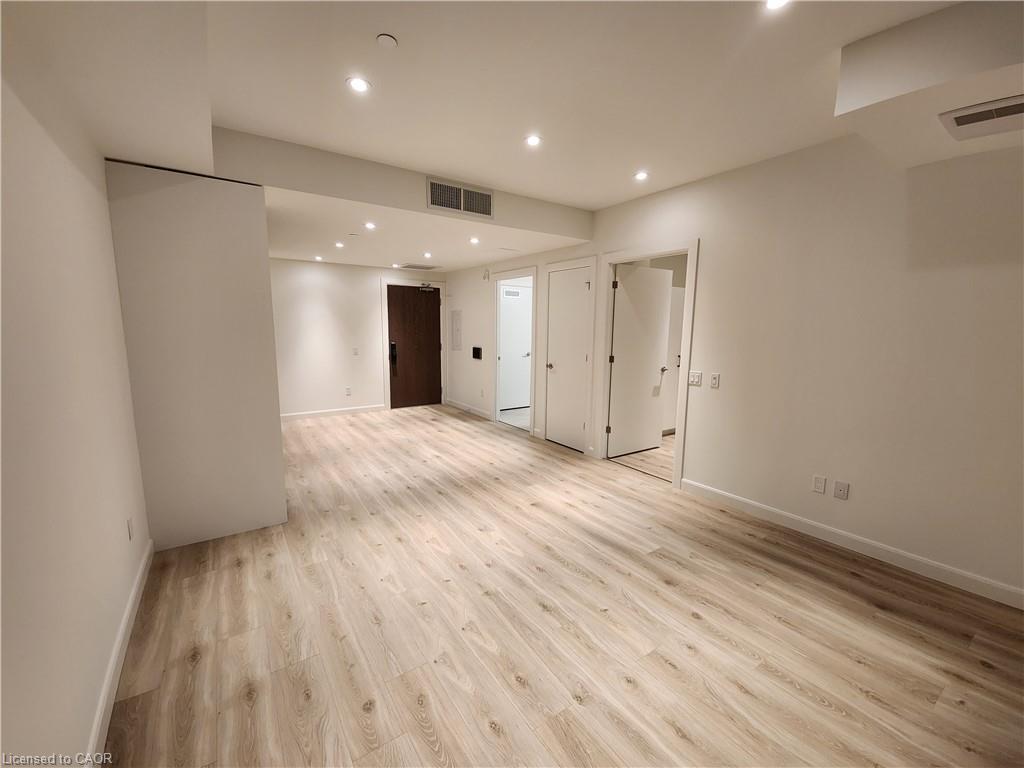 306-741 King Street W, Kitchener, ON - Indoor Photo Showing Other Room