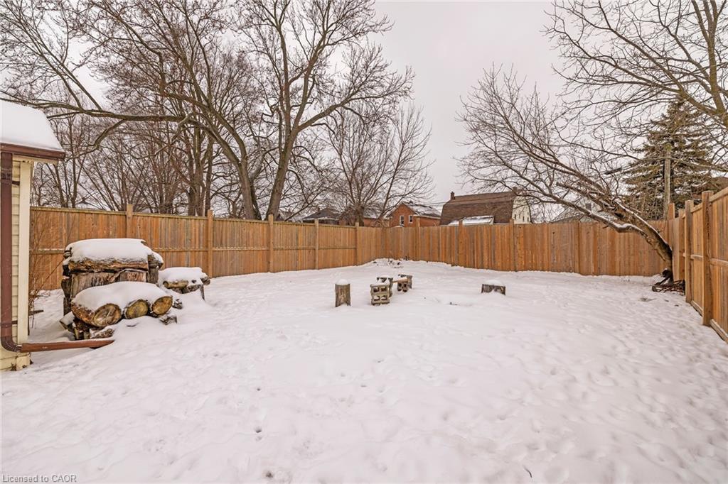 4731 Third Avenue, Niagara Falls, ON - Outdoor