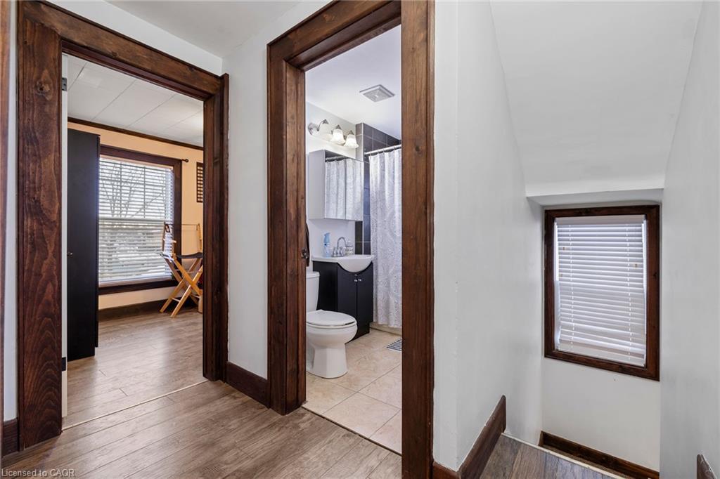 4731 Third Avenue, Niagara Falls, ON - Indoor Photo Showing Other Room