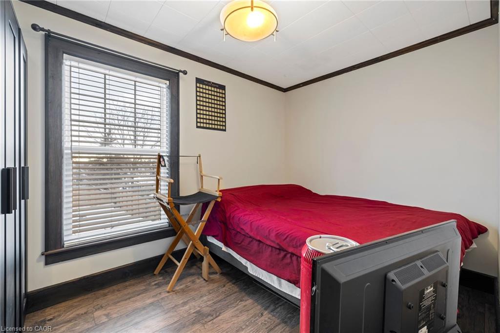 4731 Third Avenue, Niagara Falls, ON - Indoor