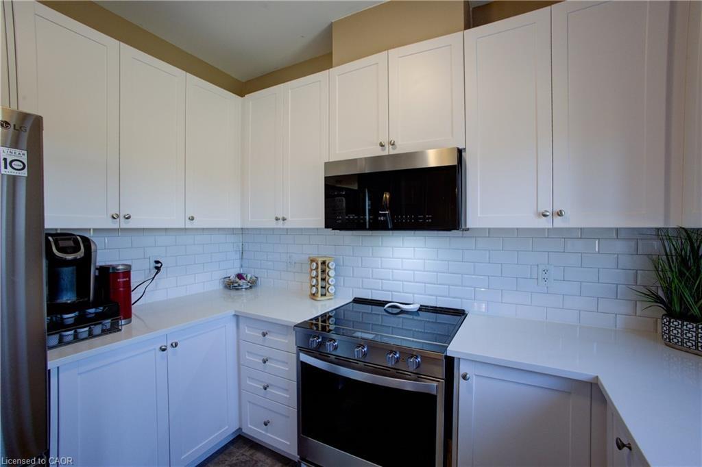 42 Jenkins Street, Grand Valley, ON - Indoor Photo Showing Kitchen