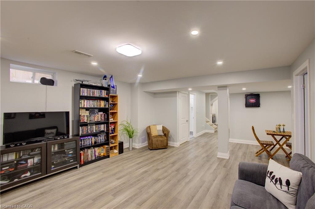 42 Jenkins Street, Grand Valley, ON - Indoor