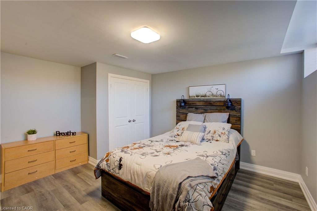42 Jenkins Street, Grand Valley, ON - Indoor Photo Showing Bedroom