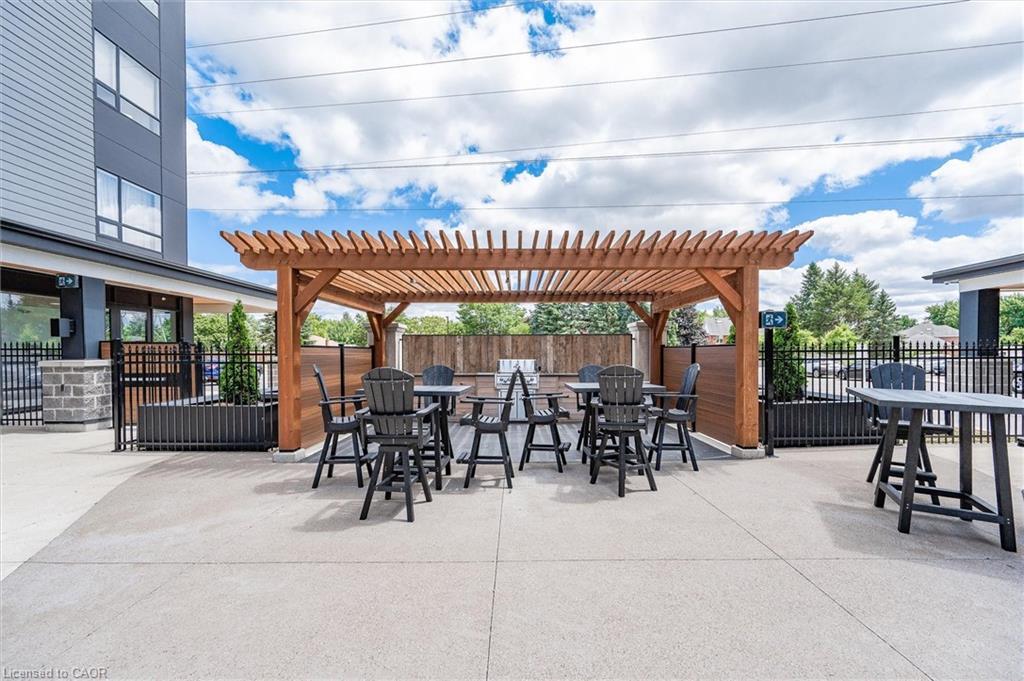 516-251 Northfield Drive E, Waterloo, ON - Outdoor With Deck Patio Veranda