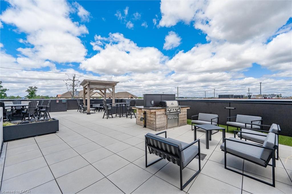 516-251 Northfield Drive E, Waterloo, ON - Outdoor With Deck Patio Veranda With View