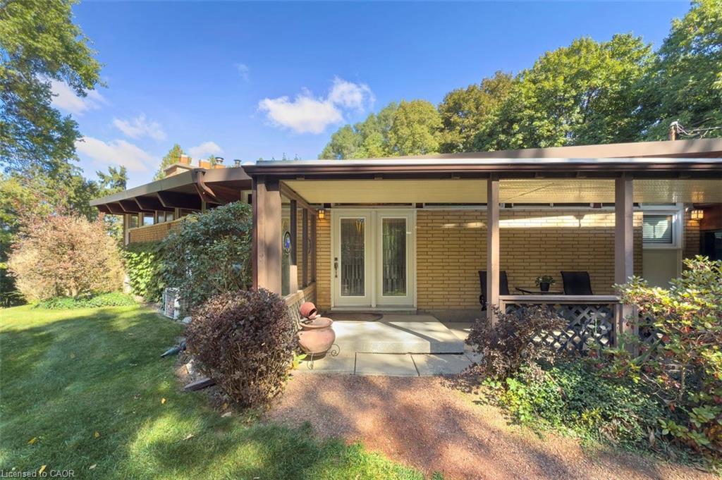 1441 Mineral Springs Road, Hamilton, ON - Outdoor