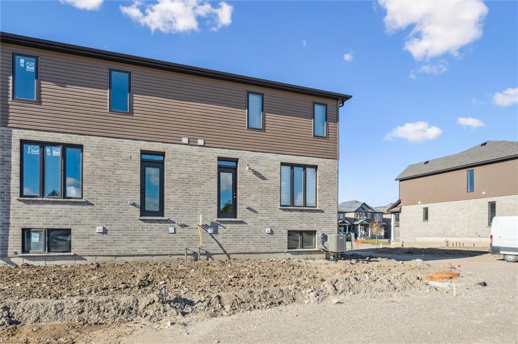 109 Catherine Street, New Hamburg, ON - Outdoor With Exterior